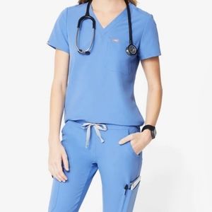 Figs Womens Scrub Set S/M Ceil Blue